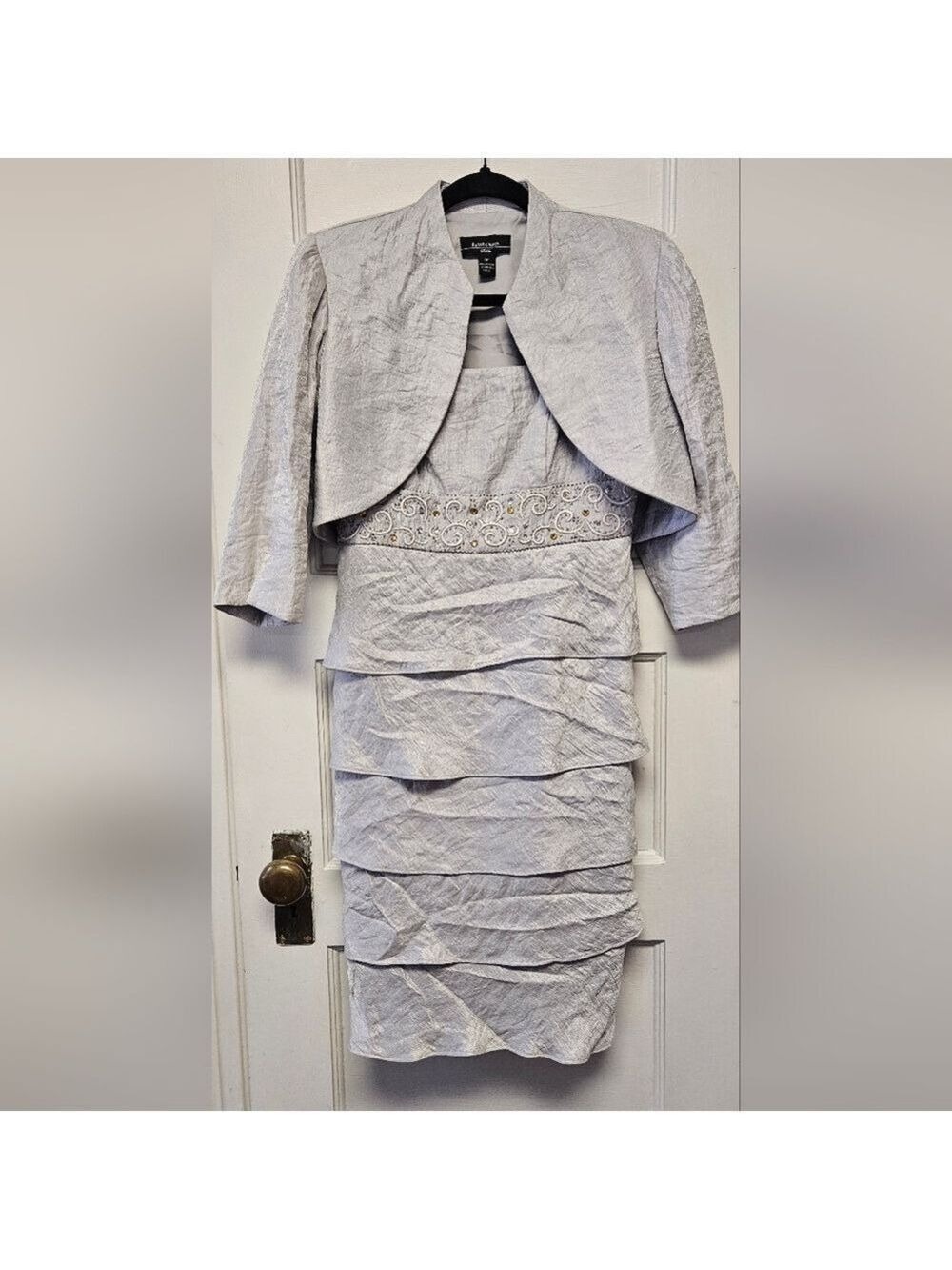 R&M Richards Elegant Silver Dress w/Jacket Size 6P